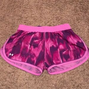 Semi-fitted UnderArmour heat gear women’s shorts
